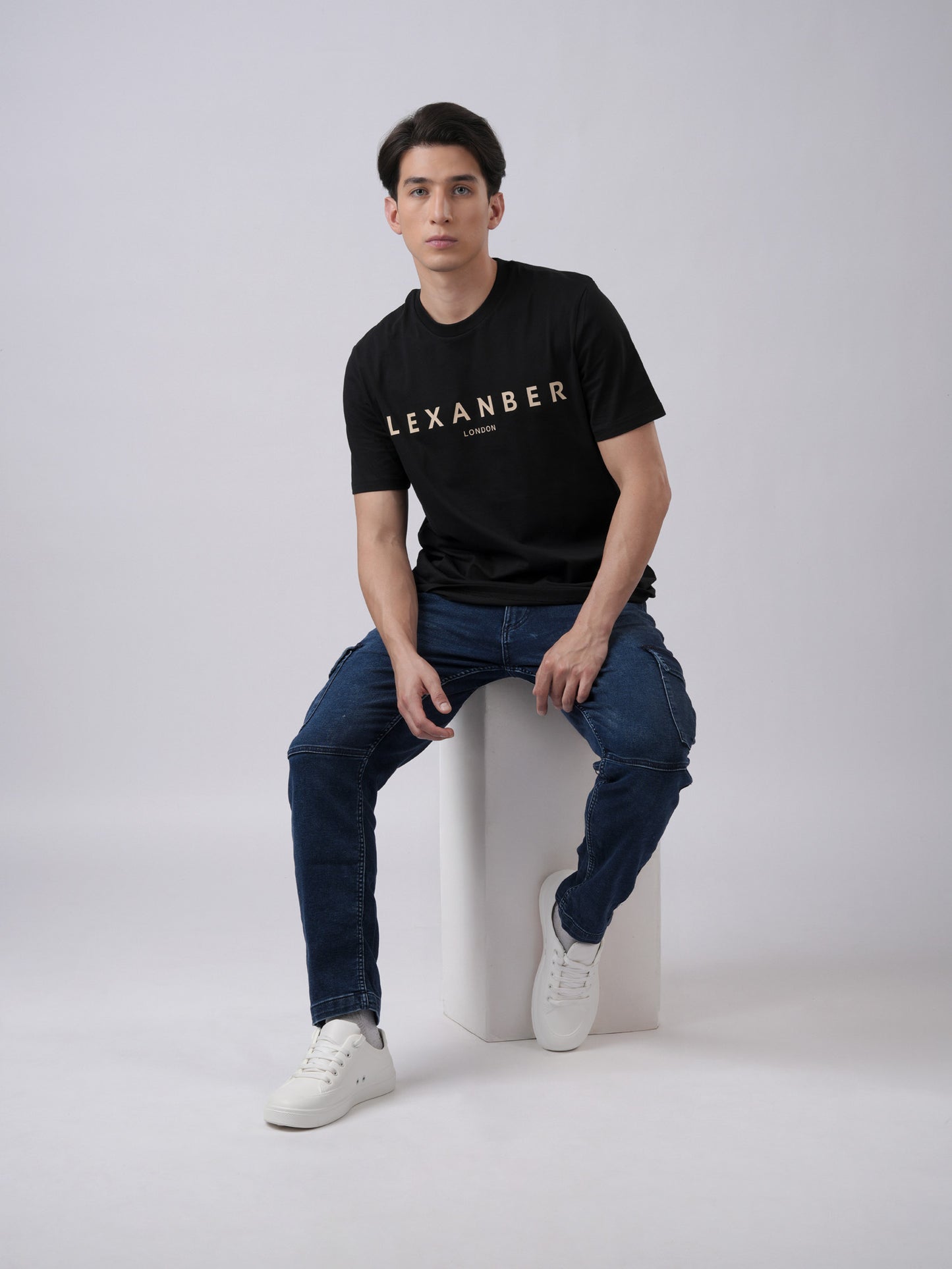Model wearing organic cotton printed classic logo regular fit black t-shirt - Lexanber UK